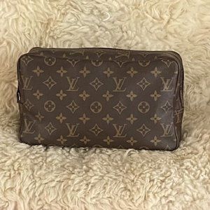 Authentic LOUIS VUITTON Trousse 28 Large Cosmetic Case Clutch